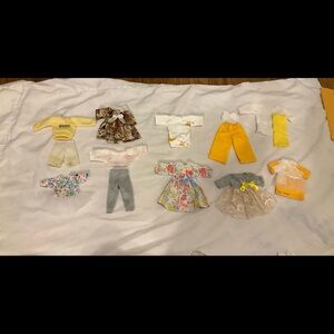 Blythe doll clothes bundle 25